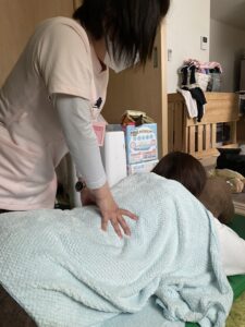 鍼灸はっぴぃ（大阪・出張マッサージ）